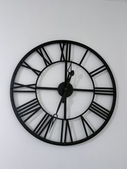 Moving Sale!!! Check Out The Pics And Ask What’s The Price