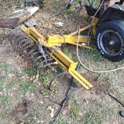 Tractor 3-point Hook Up Rake