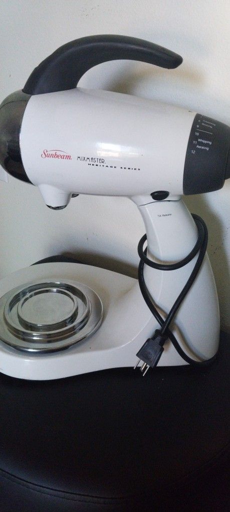 Kitchen Aid Mixer