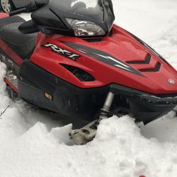 Yamaha. RX-1 Snowmobile