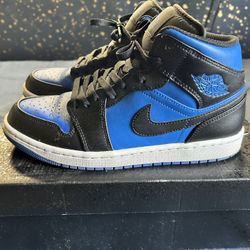 Jordan 1 Mid Size 8.5