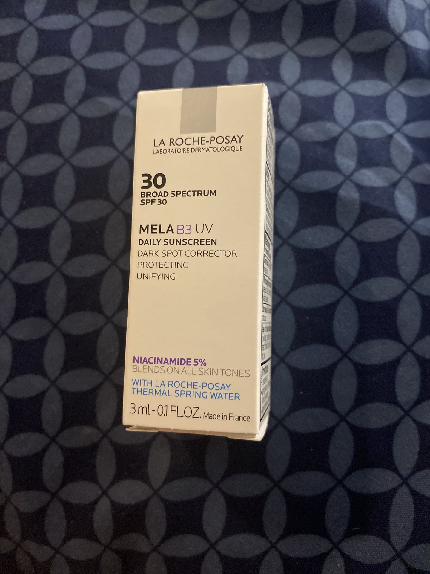 La Roche-Posay — MELA B3 UV Dark Spot Corrector
