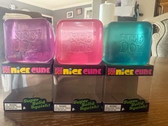 Needoh cubes