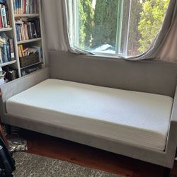 Daybed