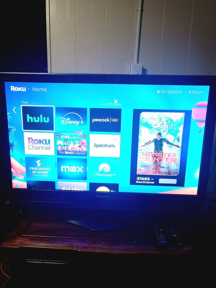 50 Inch Panasonic Plasma TV W/Remote