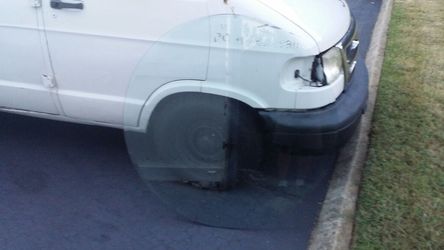 Beveled kitchen table/ No base