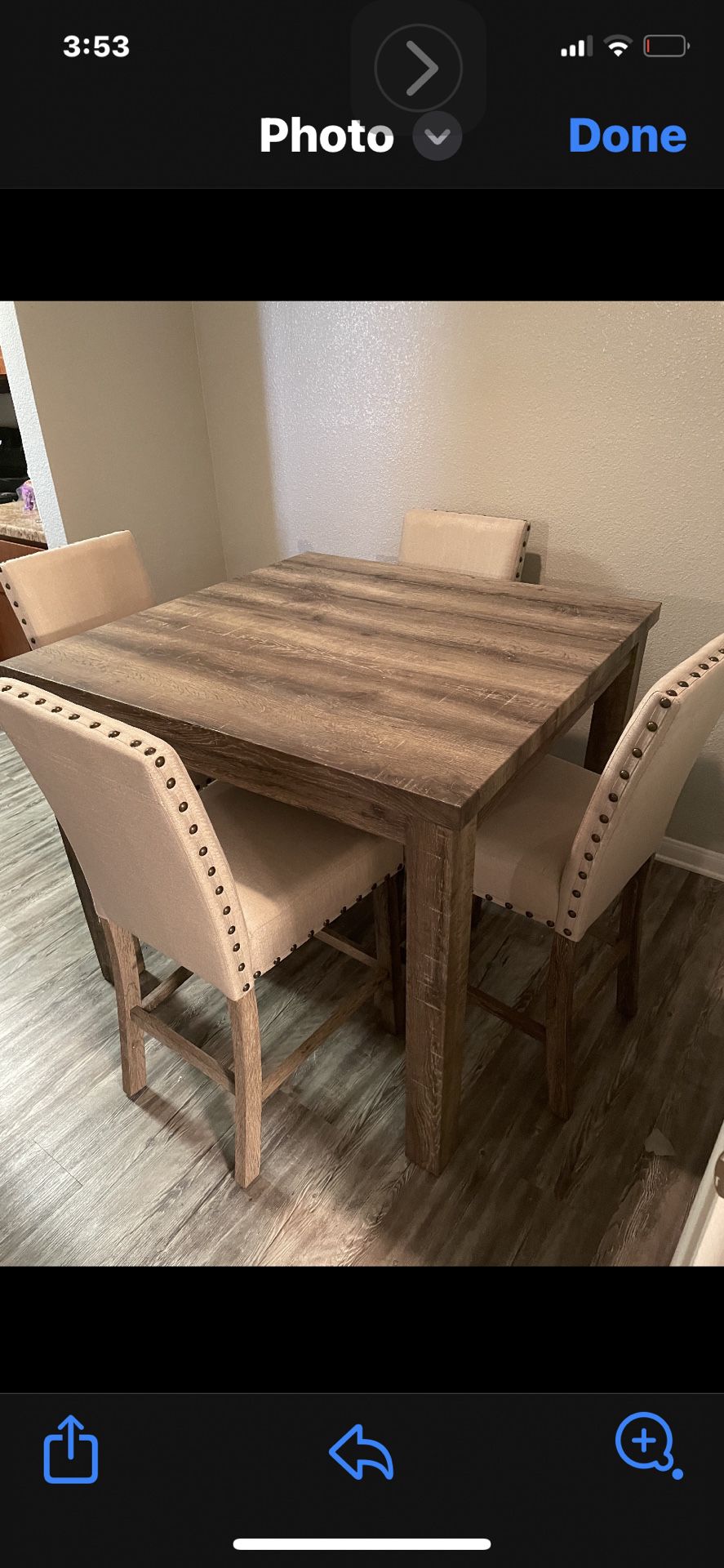 Nice Dinette Table And Chairs
