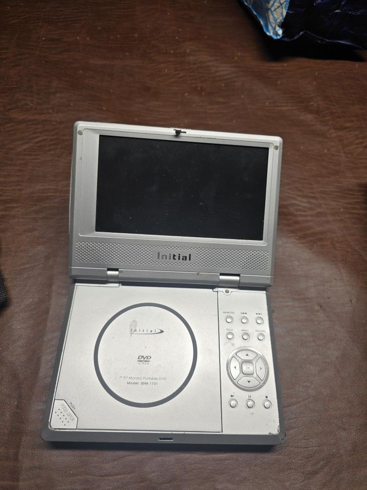 7 Inch Portable DVD Player
