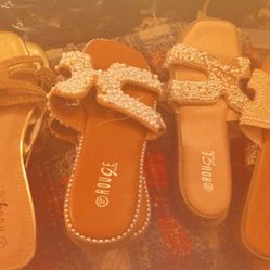 4 Pairs Of Rouge Helium Size 10 Women's Glamour Sandals 