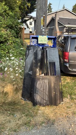 Free metal scrap