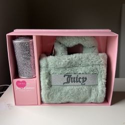 Juicy Couture Bag & Barrel Wristlet Coin Purse