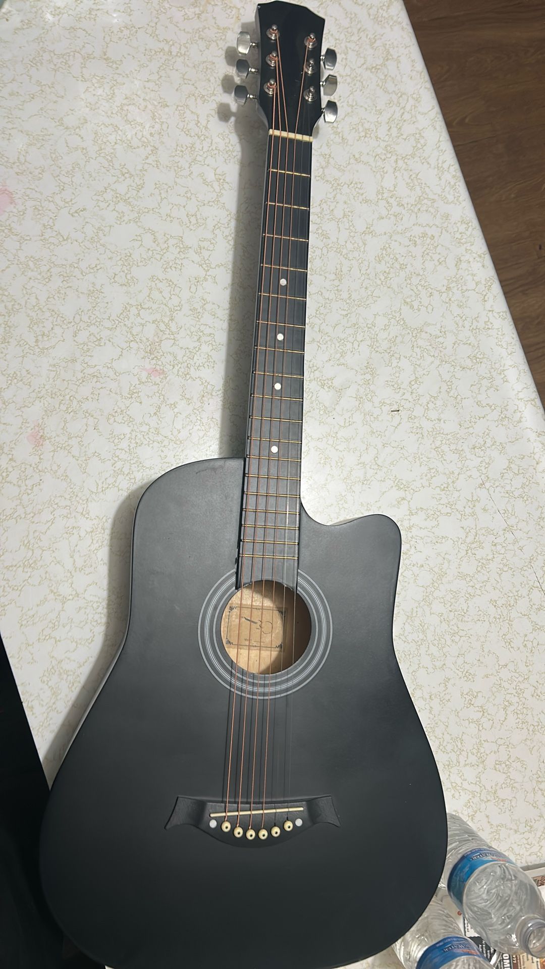 Guitar With Guitar Strips And Bag