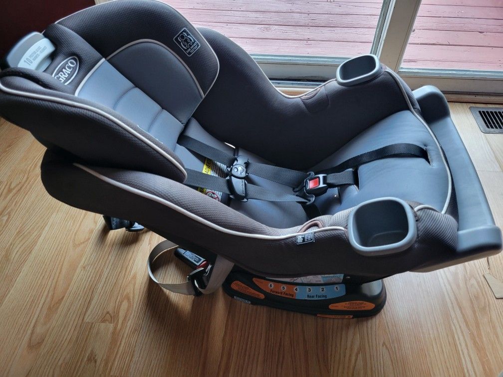 Graco 3 In 1 Convertible Car Seat Gray 10 Position Adjustable Front And Rear Facing