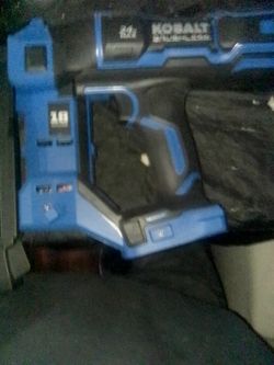 Kobalt 18 Gauge Brad Nailer 