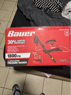 Pressure washer 1800psi