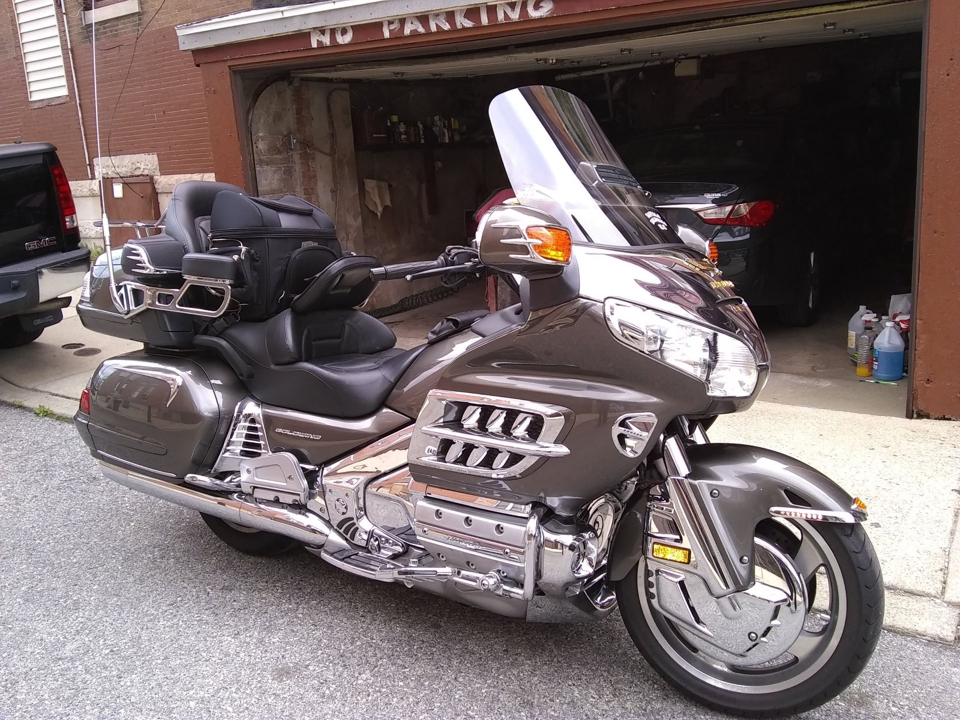 2010 HONDA GOLDWING SPECIAL EDITION 