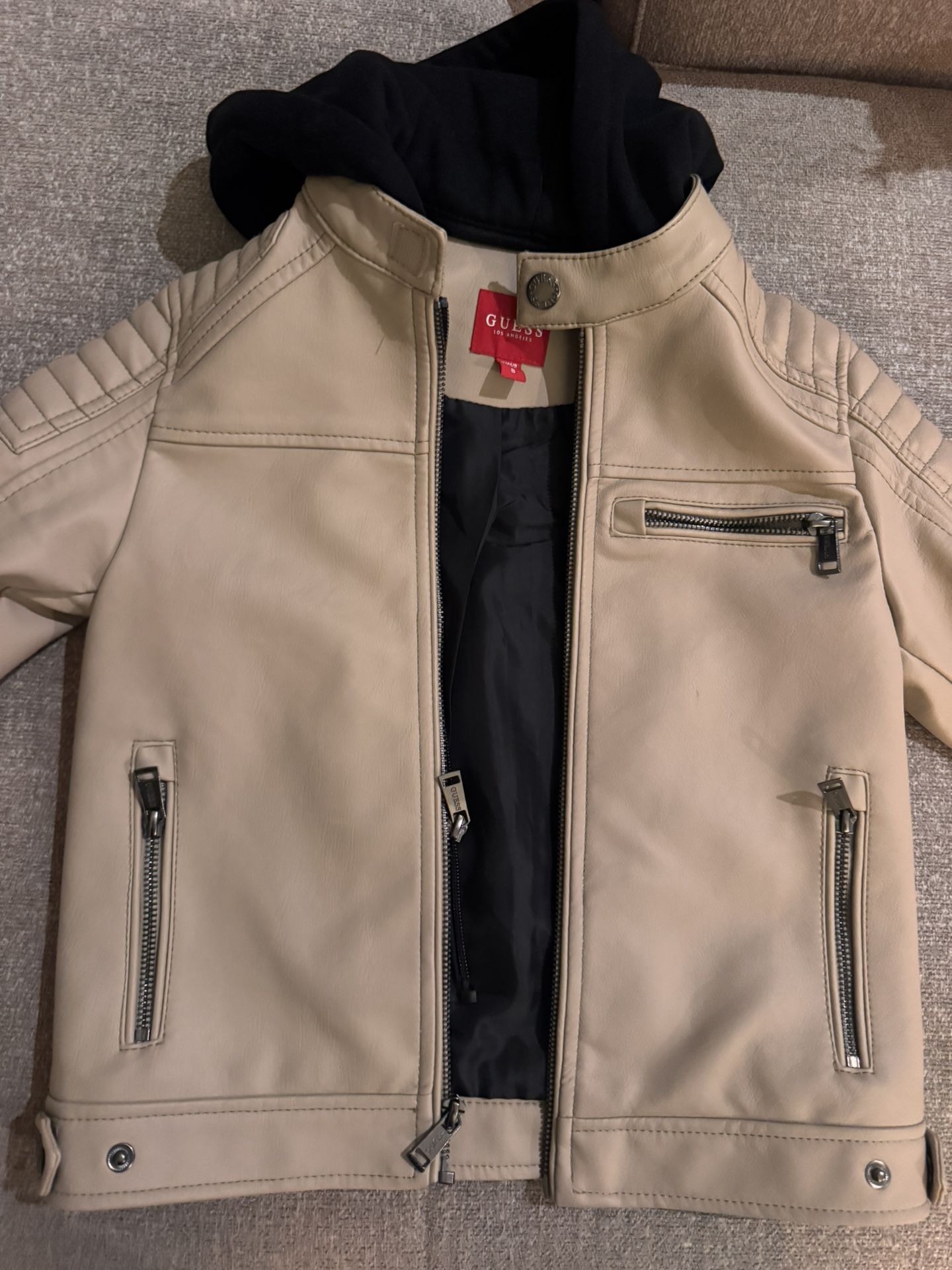 6-7 Years Old Jacket With Hoodie
