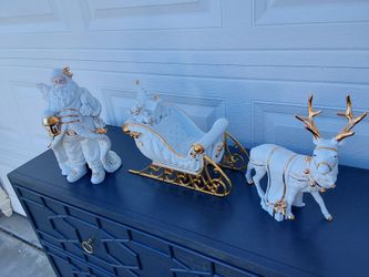 White and Gold Santa Sleigh Reindeer Figurine Set