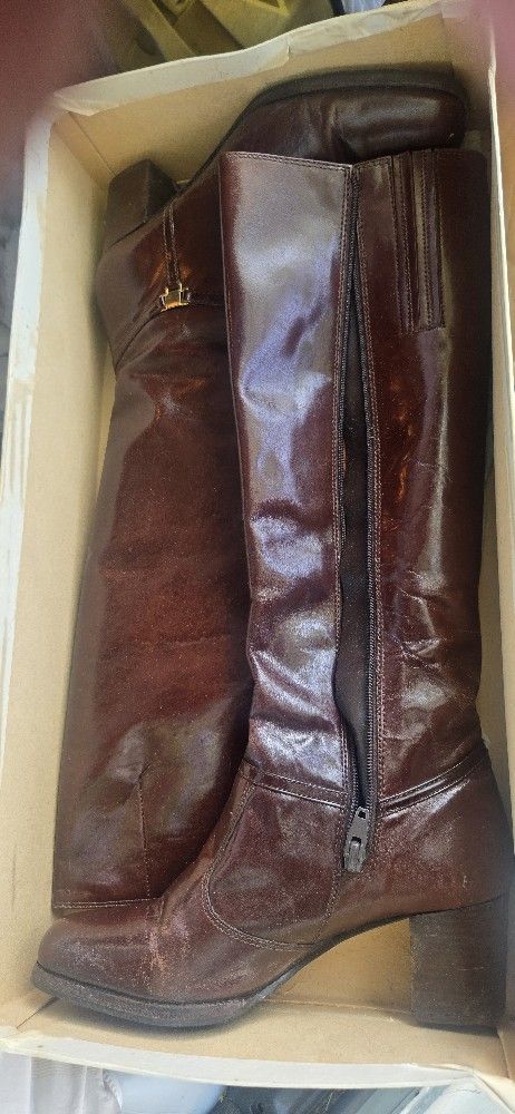 Brand New Ladies Italian Leather Boots