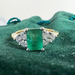 14k Solid Gold Genuine Colombian Emerald Natural Diamond Ring Size 7
