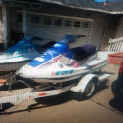 1992 Kawasaki 750 Super Sport, Pink And Registration Current Running one Ski Only No Trailer 