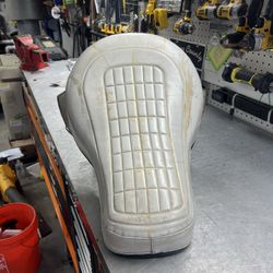 Harley Seat  Pan Head