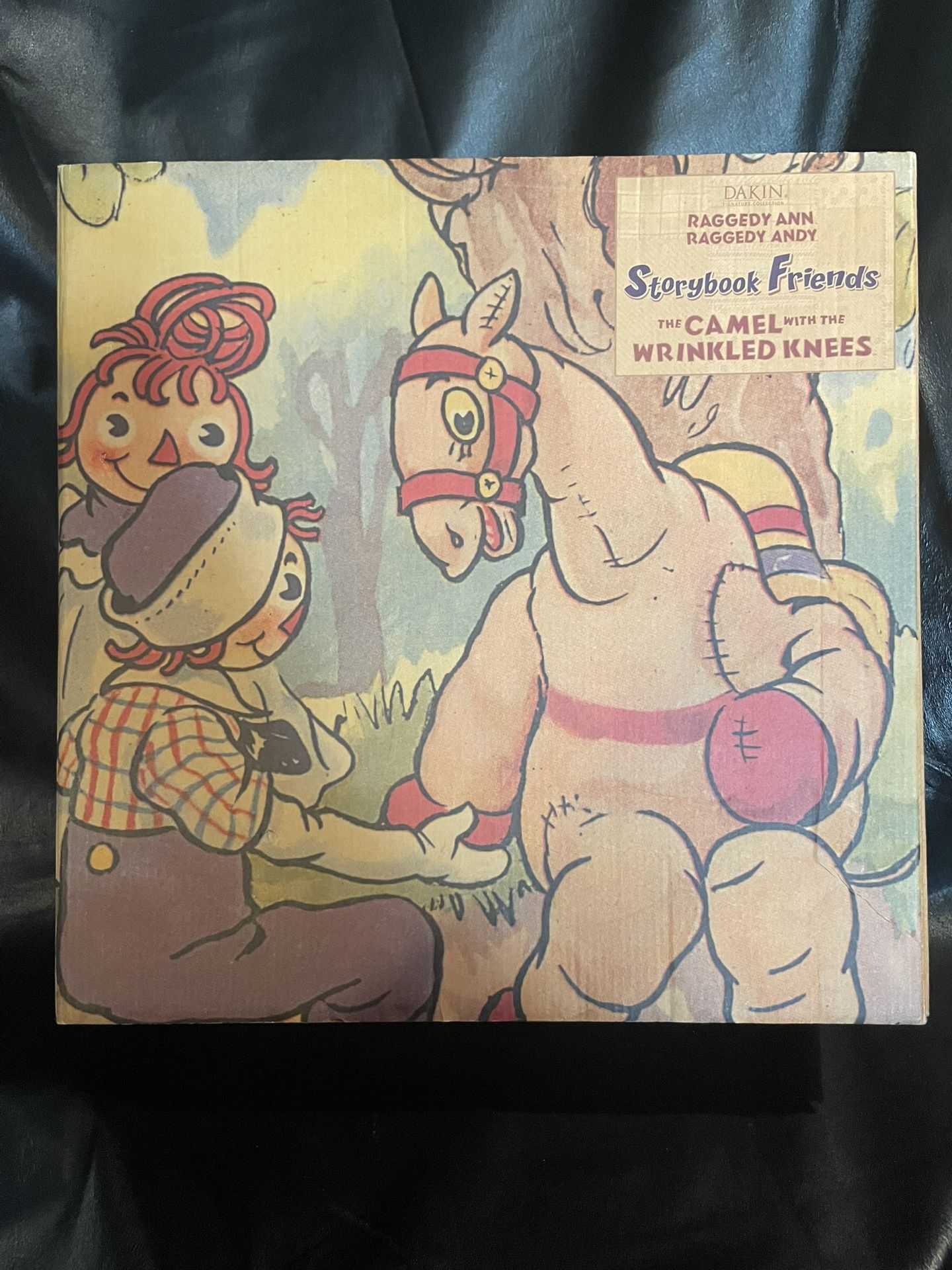 Vintage The Camel With The Wrinkled Knees