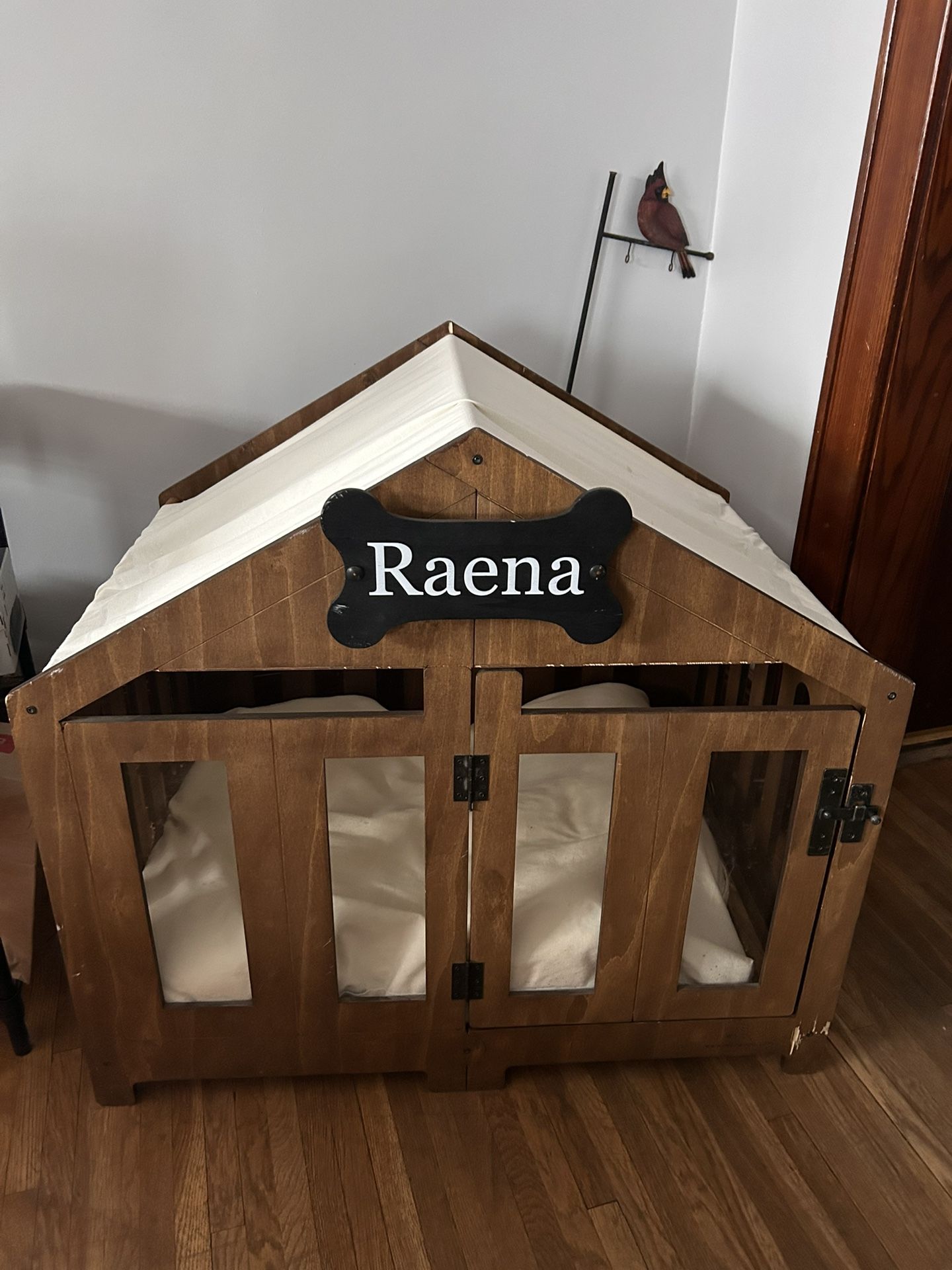 Used dog crate bought from WLO