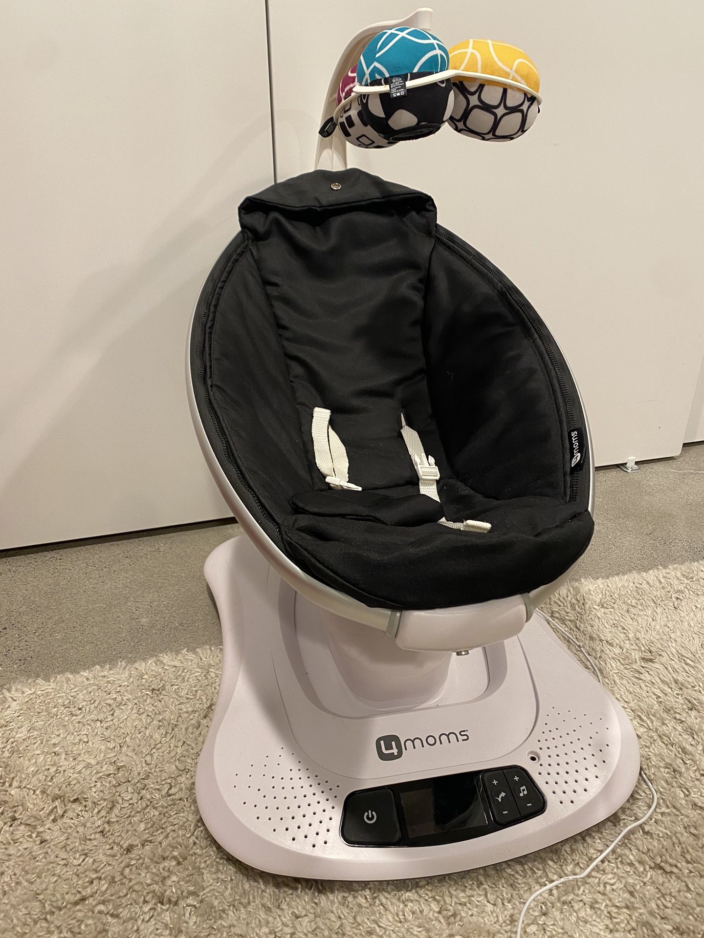 4moms MamaRoo Multi-Motion Baby Swing