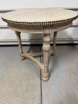 accent table