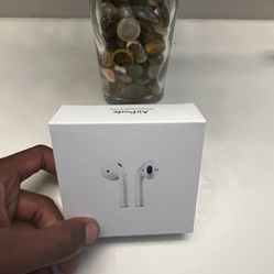 AirPod 2 READ DESCRIPTION