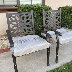 Brand New Patio Chairs Set 2 Pieces
