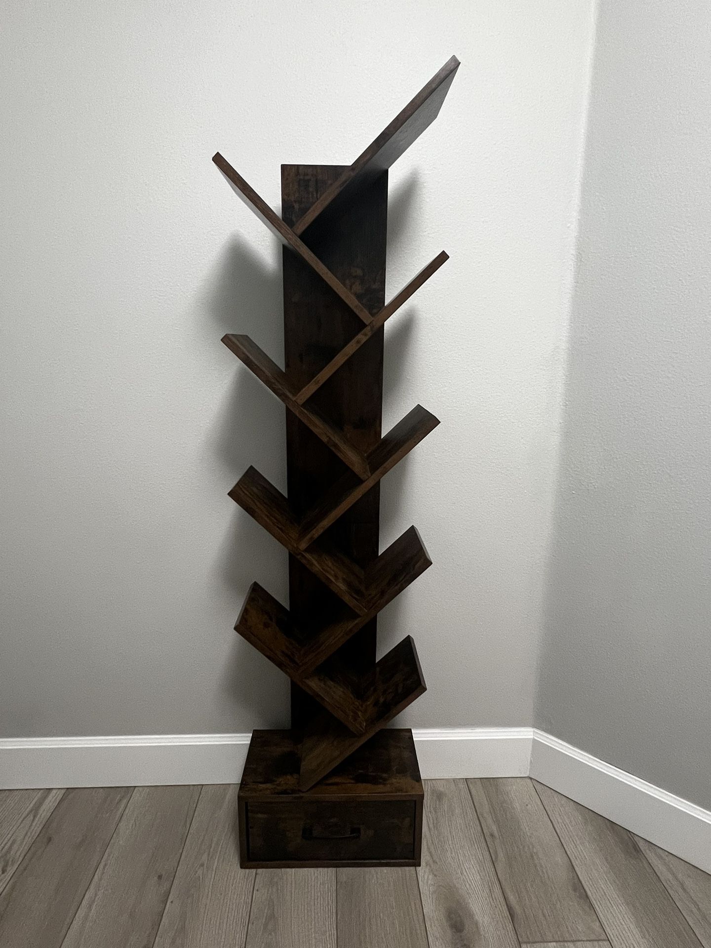 Rustic 9-Tier Tree Bookshelf with Drawer