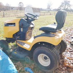 Cub Cadet 42 Inch Cut Mower Runs And Mows As It Should 