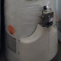 40 Gal Water 💦 Heater 