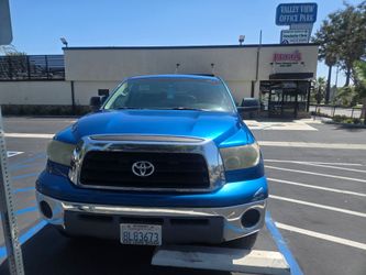 Toyota Tundra Truck-Blue