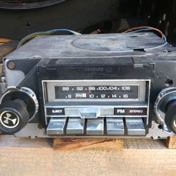 Original GM Radio from a 1973 C/10