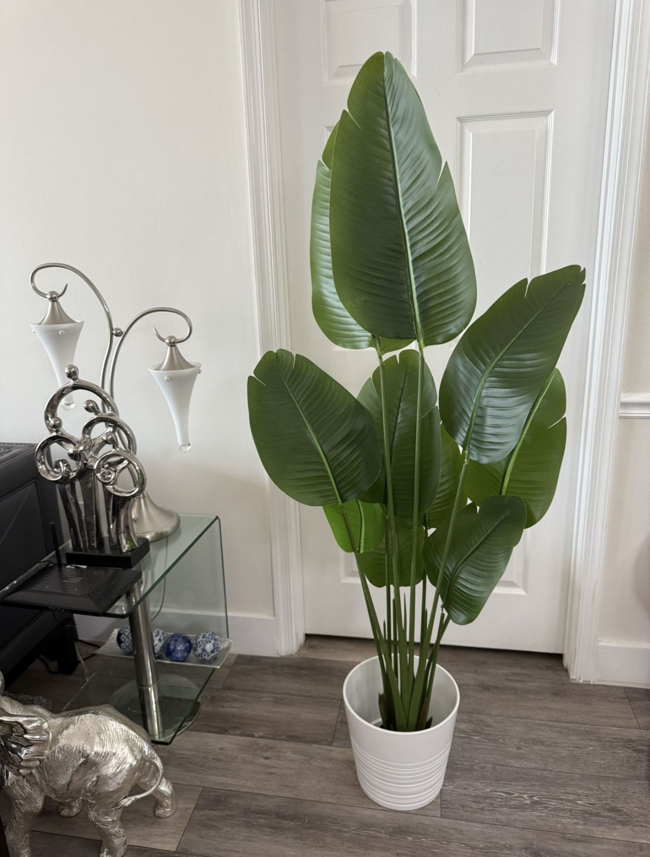 Pretty Artificial Plant 5 Ft Tall With Tall Planter! Brand New