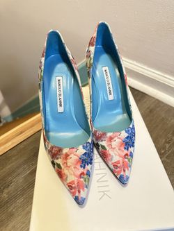 Manolo blahnik floral pumps