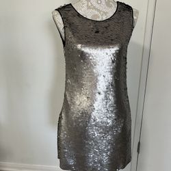 Woman’s Dress Size Small