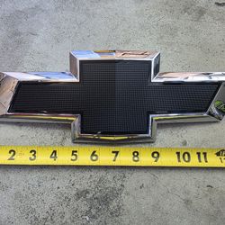 New CHEVY bowtie Front Emblem Large Chevrolet Badge