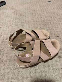 Women’s Sandals 