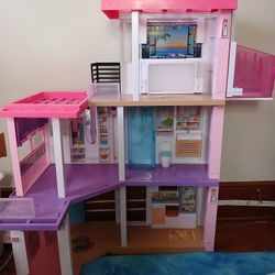 Barbie Dream House