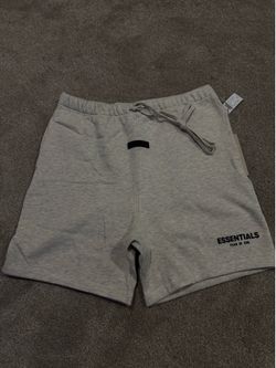 M & XL essential shorts oatmeal