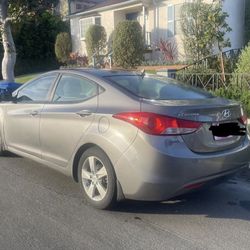 2013 Hyundai Elantra 