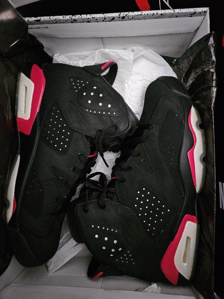 Jordan 6, Size 11, GREAT CONDITION