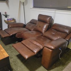 Electric Reclining Sofa