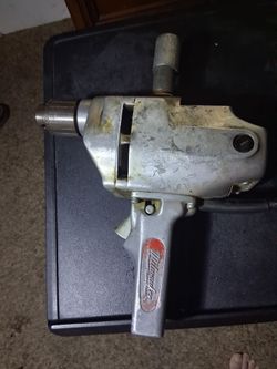 Milwaukee 1/2 Heavy Duty Corded Electric Drill