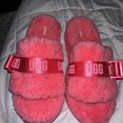 Ugg Slippers Size 9