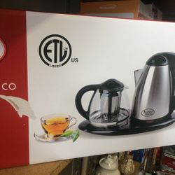 Electric tea kettle 3 pies one for hot water and another one for coffee or tea